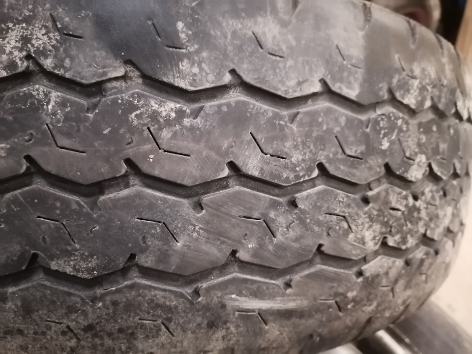 Шины летние Triangle Group 215/65 R16, штампованные диски VAG 6,5Jx16 ...