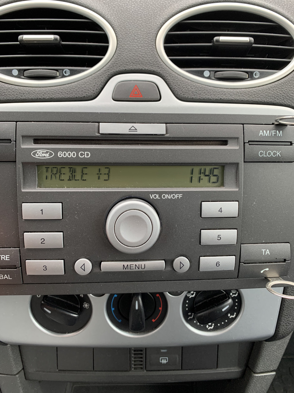 Форд фокус 2 как снять 6000cd Добавляем USB, SD и AUX Ford Focus II Hatchback, 2 л, 2006 года автозвук DRIVE