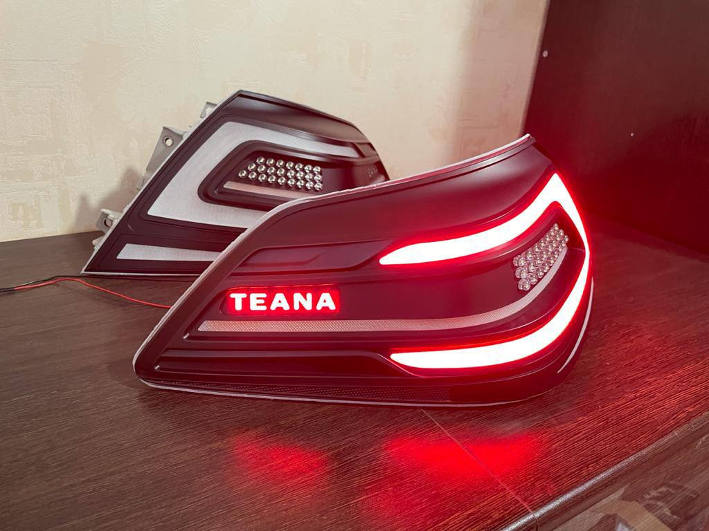 Ниссан фонари. Задний фонарь led Nissan Teana j32. Custom задних фонарей Teana j32 led динамические поворотники. Теана j32 задние фонари динамические. Задние фары Теана 32.