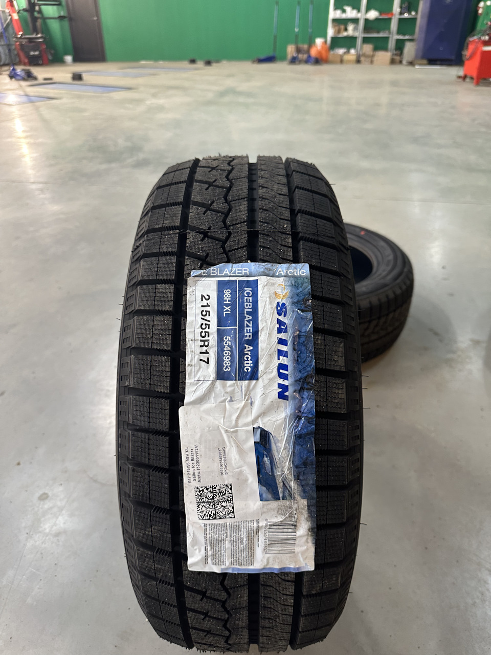 Покупка дисков и резины на зиму ️🛞👌 — Volkswagen Passat B8, 2 л, 2018 ...