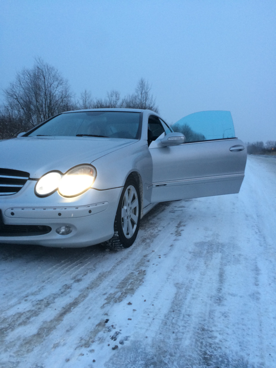 Замена цвета или серебро цвет нищий — Mercedes-Benz CLK (W209), 1,8 л, 2003  года | кузовной ремонт | DRIVE2