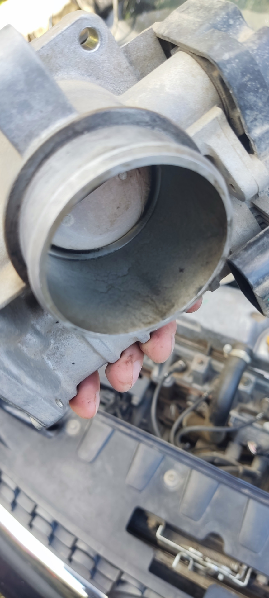 Замена масла в моторе. И очистка дроссельной заслонки. — Lada Калина 2 ...