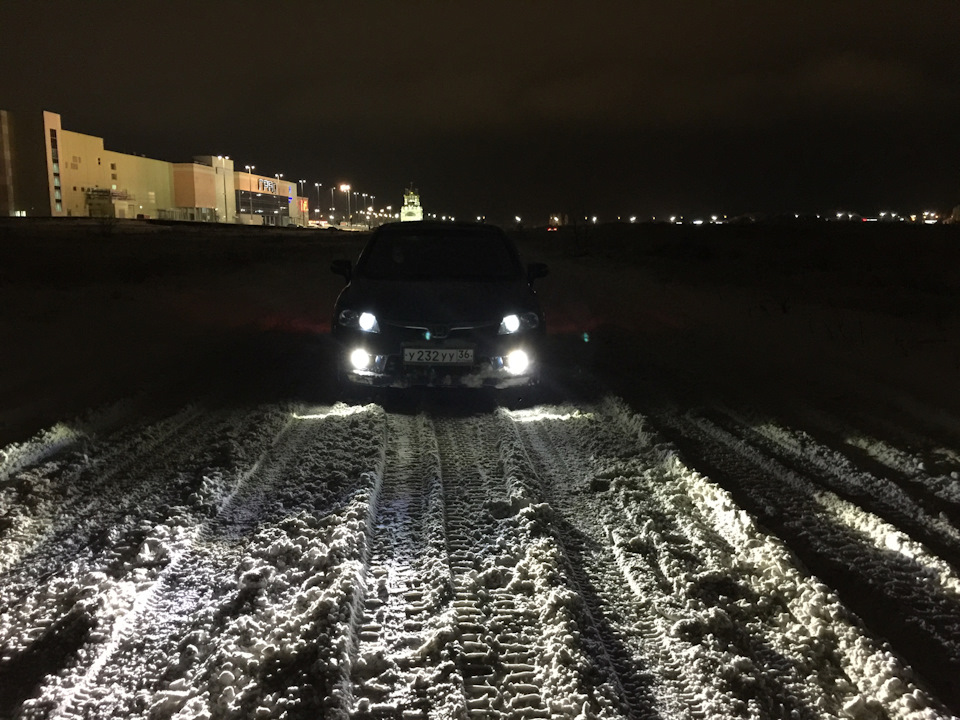 Лед туманки как они светят — Honda Civic 4D (8G), 1,8 л, 2009 года ...