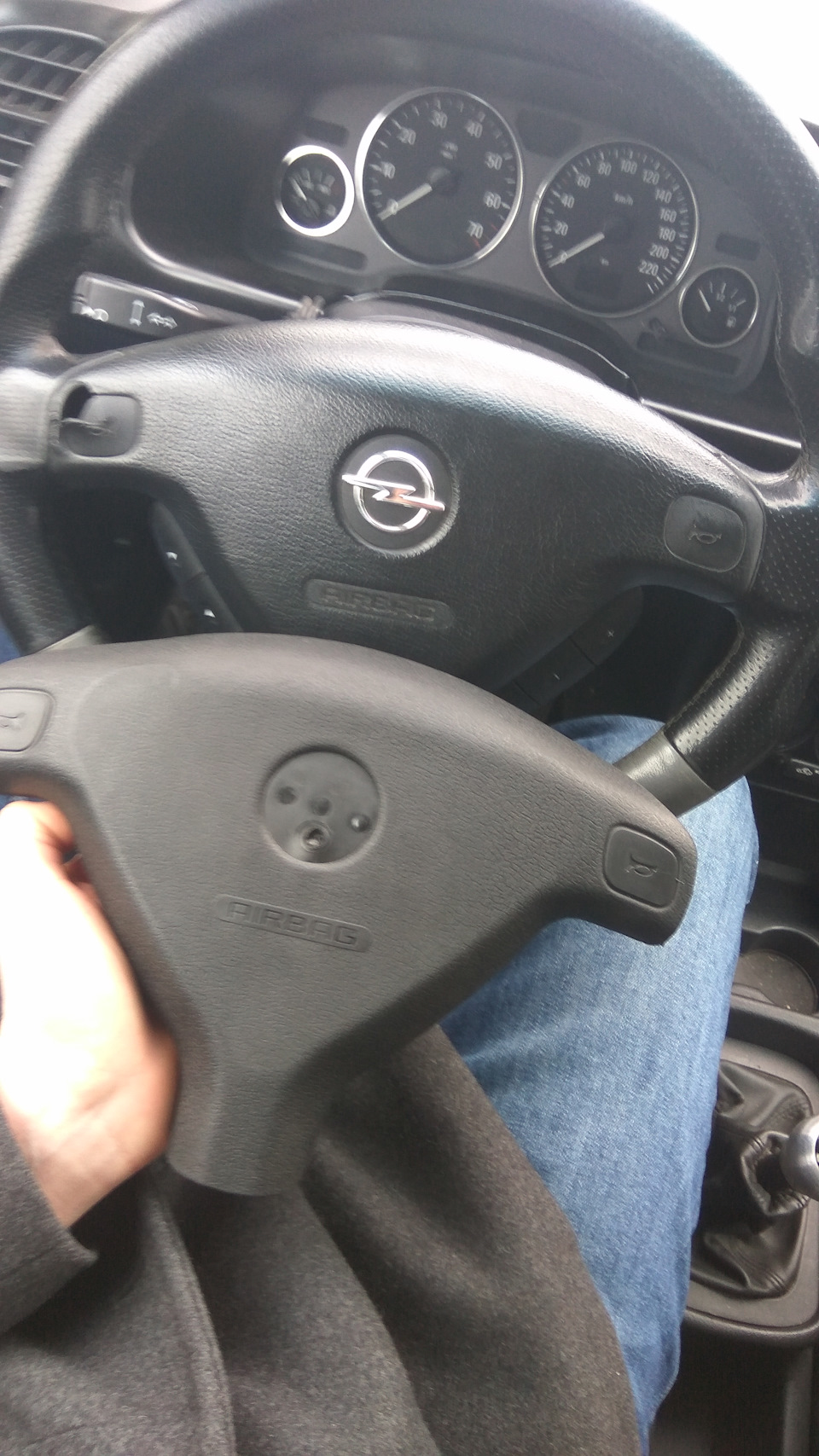 4 кнопки на руле. как снять руль зафира. как снять руль зафира. как снять руль зафира. снятие руля опель астра н.