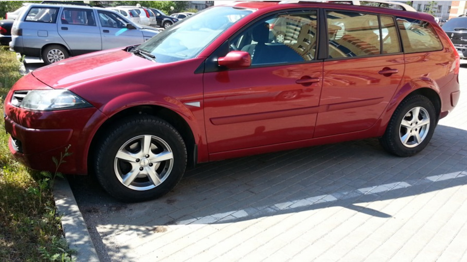 Непонятный звук при работе двигателя. Может это "рыпение"? — Renault ...