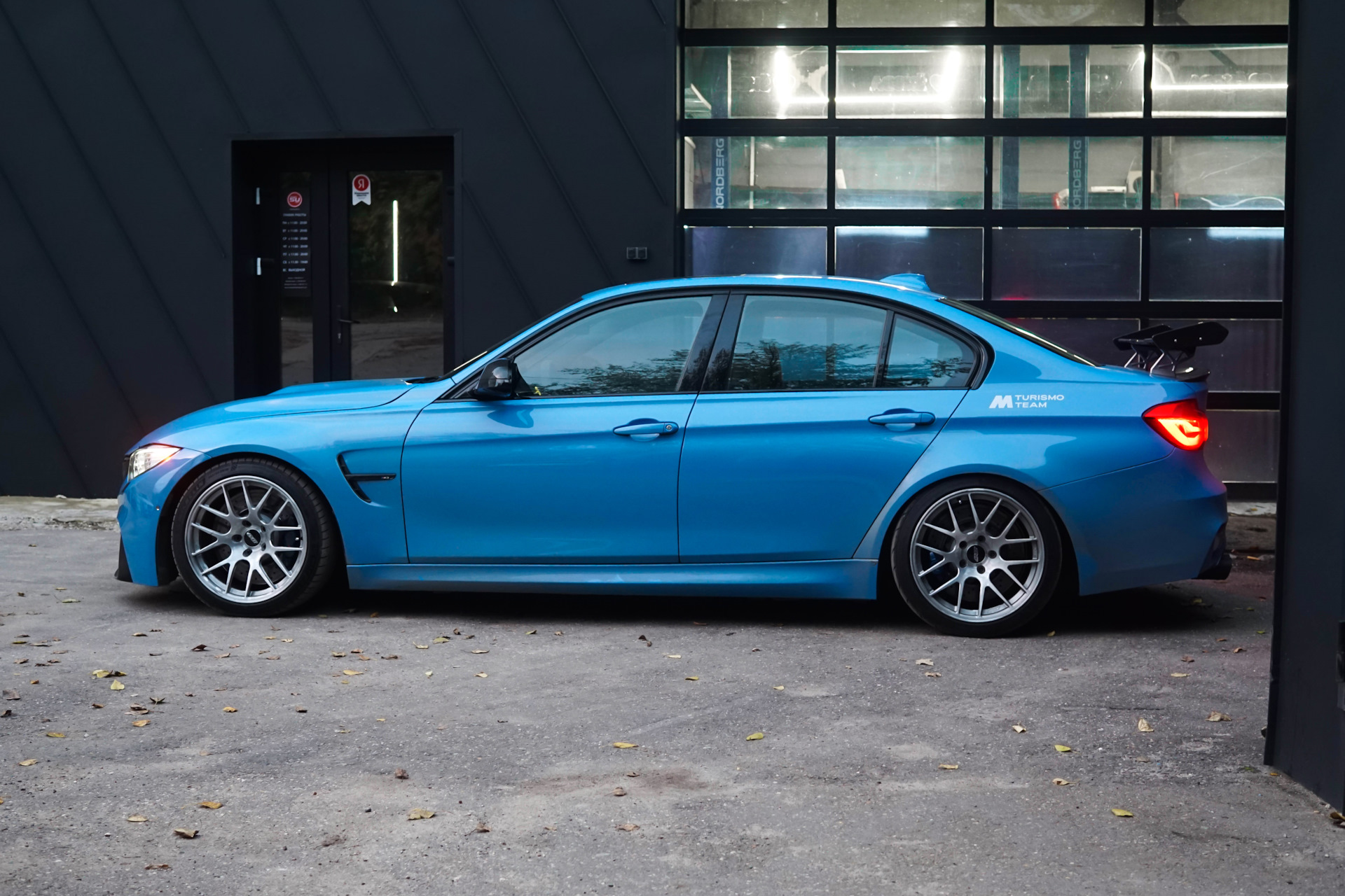 BMW f80 Mayami Blue