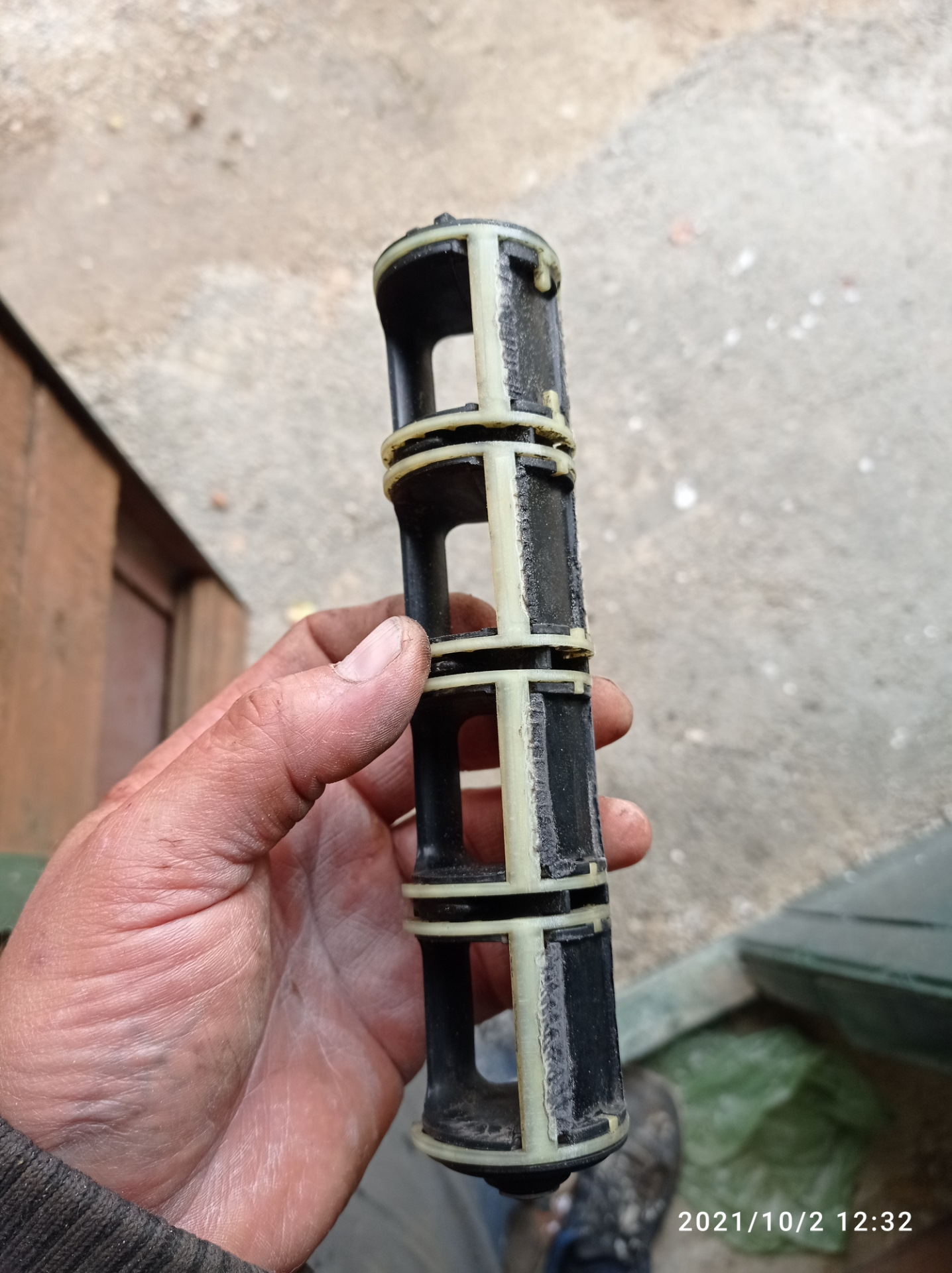 Флейта ауди. 4 ремкомплект флейты. Ауди а6 флейта впускного коллектора. Флейта ауди. Флейта ауди.