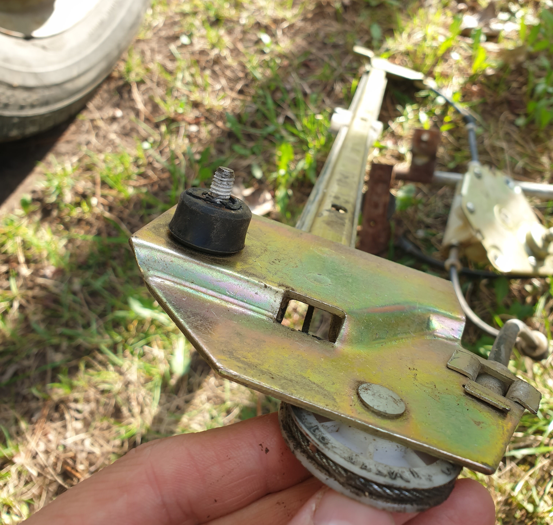 Установка стеклоподъемников и замков дверей — ГАЗ Газель, 2,5 л, 1997 ...