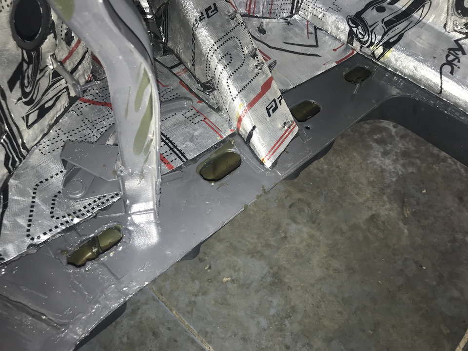 Фото в бортжурнале Lada 4x4 3D