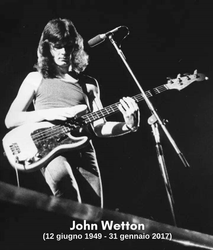 John wetton. Джон Уэттон Uriah Heep. Джон Уэттон (John Wetton). King Crimson Джон Уэттон.