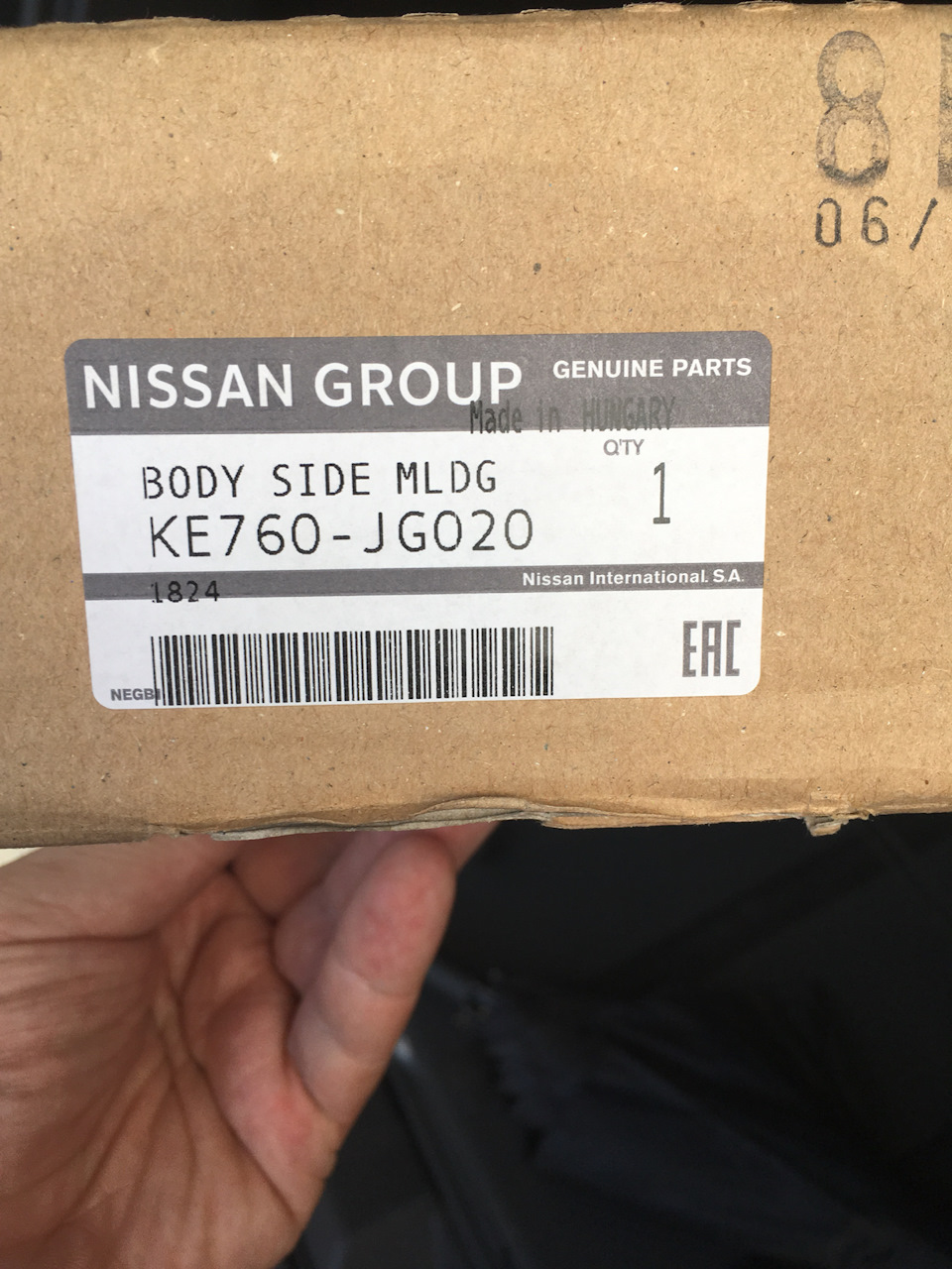 KE760JG020 Молдинги боковые NISSAN INFINITI | Запчасти на DRIVE2