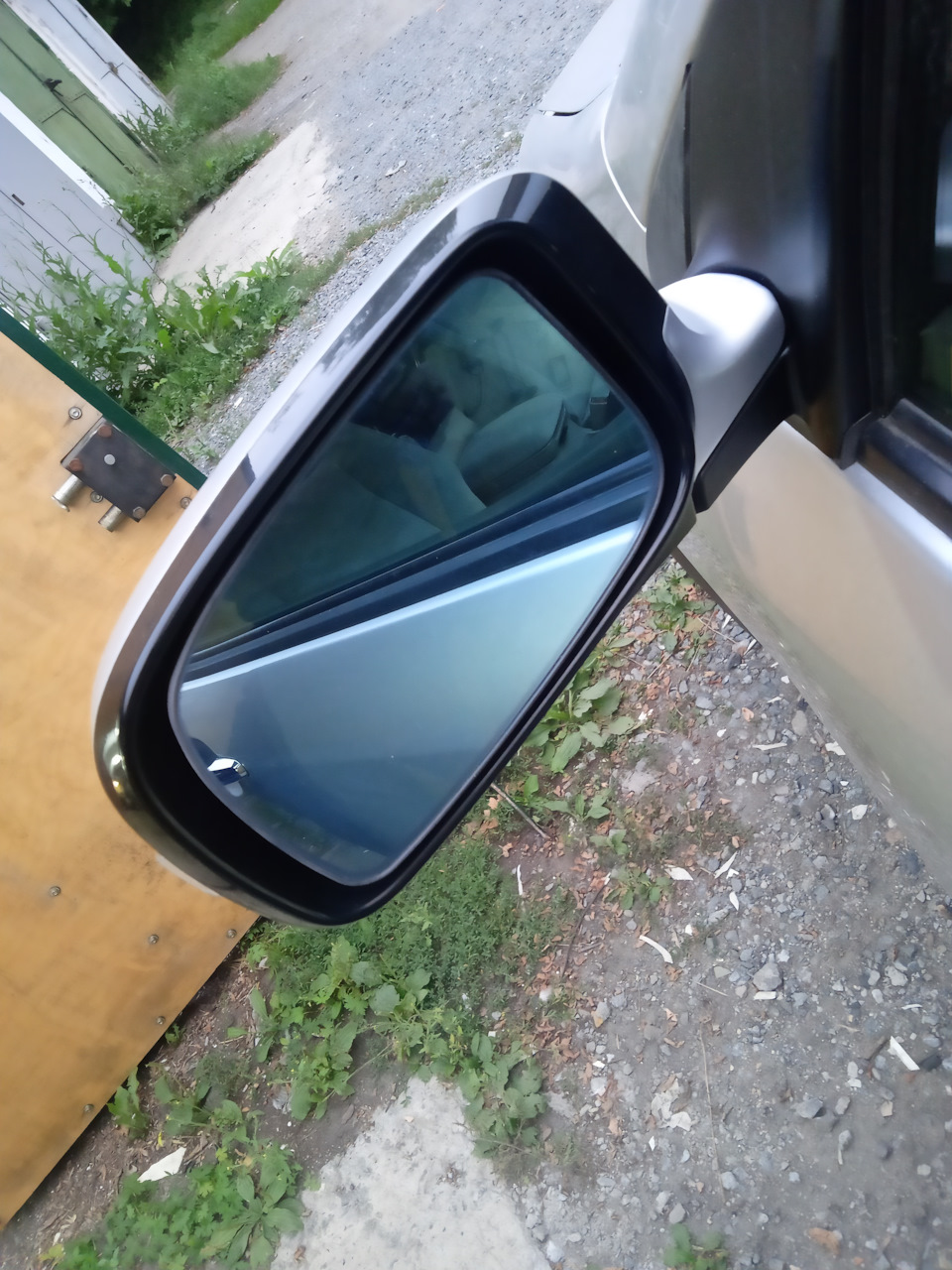 Photo from the logbook Toyota Corolla Fielder (E120)