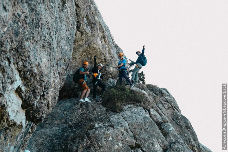 via ferrata что такое. Смотреть фото via ferrata что такое. Смотреть картинку via ferrata что такое. Картинка про via ferrata что такое. Фото via ferrata что такое