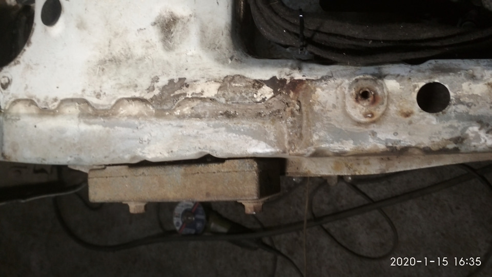 Мазда 626 ge противовес крыла или как? — Mazda 626 IV (GE), 2 л, 1992 ...