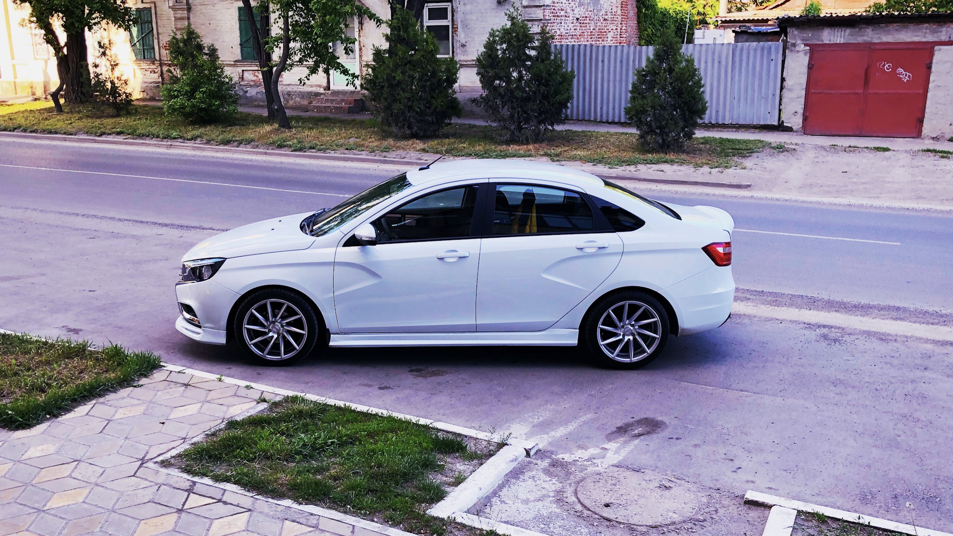 Lada Vesta 1.6 бензиновый 2019 | Vossen static project на DRIVE2