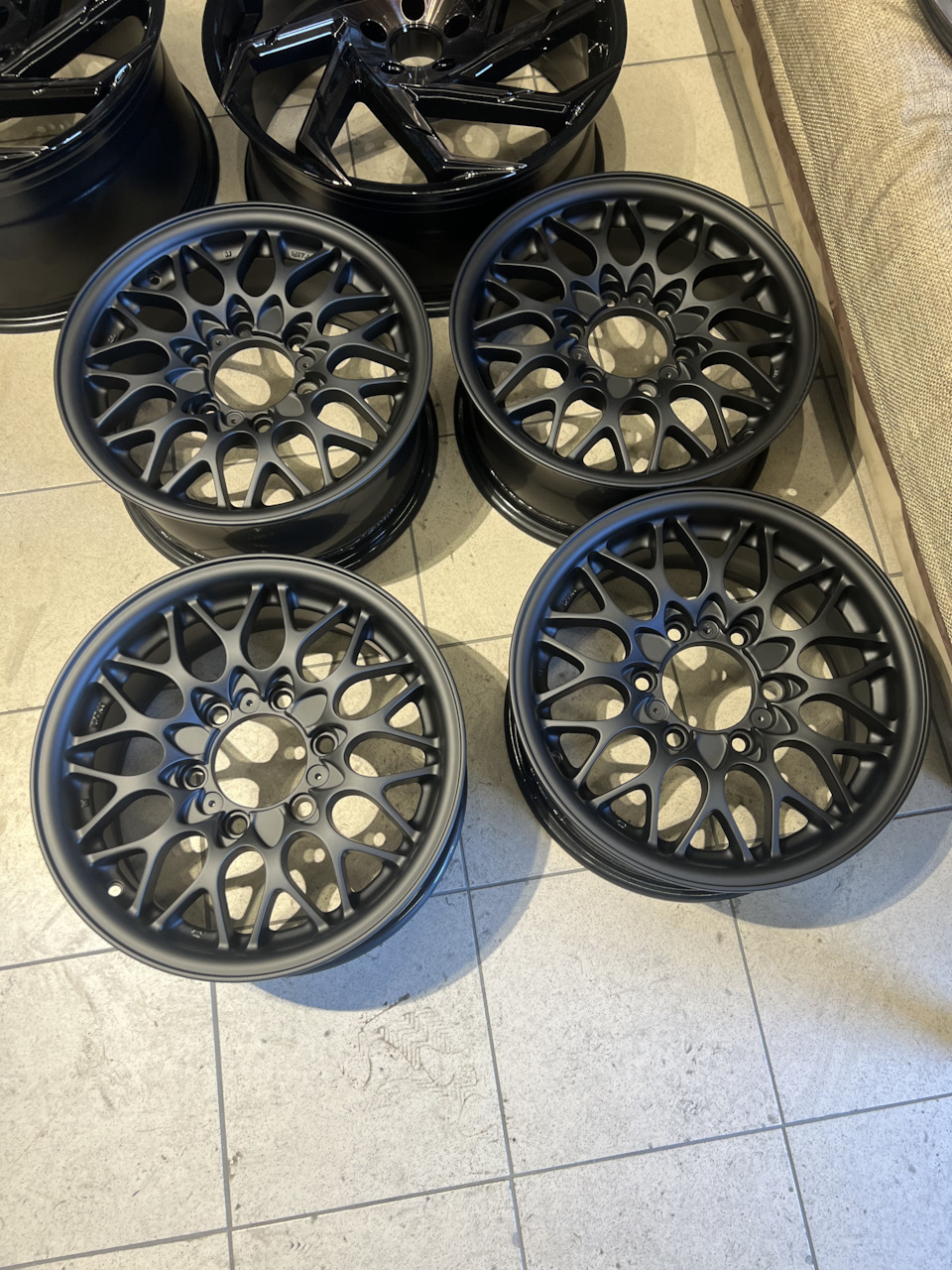 Купил диски USA 16x7 — Toyota Blizzard, 3,4 л, 1984 года | колёсные ...