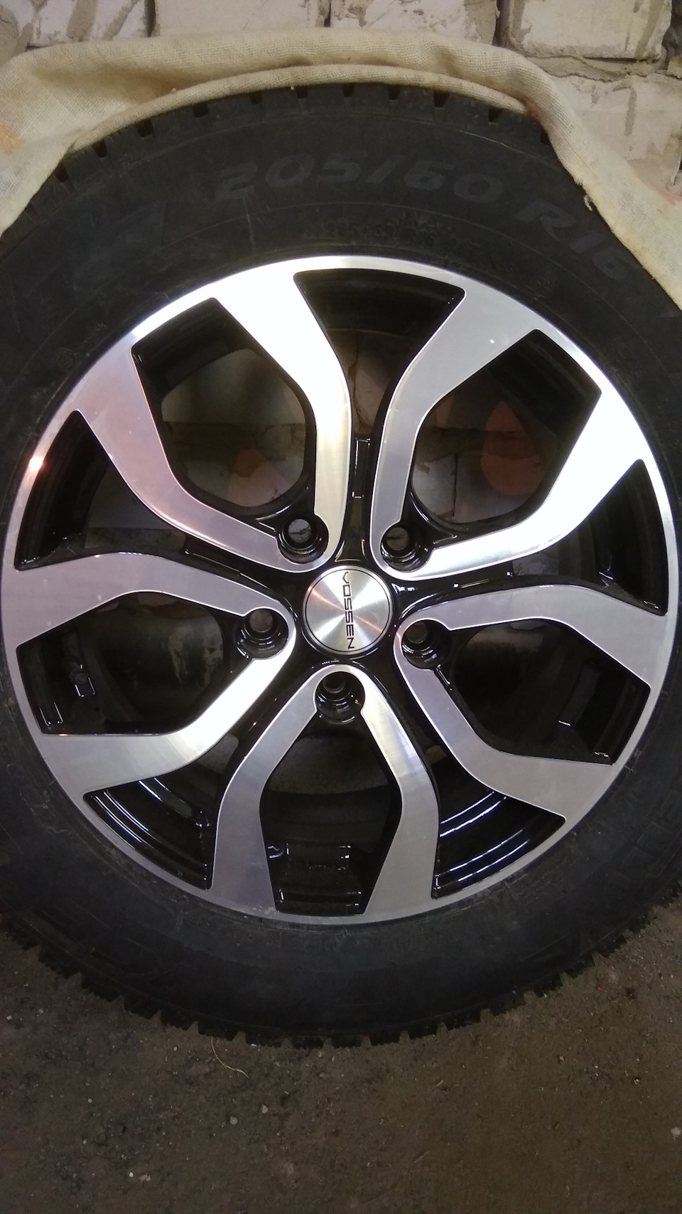 Наклейки на колпачки дисков — Suzuki SX4 (2G), 1,6 л, 2014 года ...