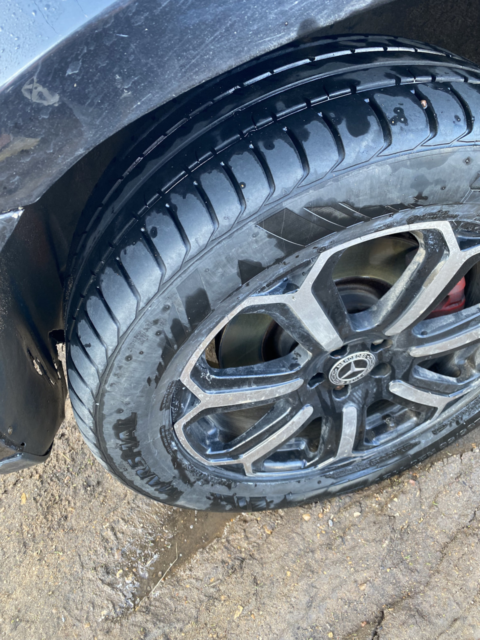 Photo from the logbook Mercedes-Benz GL-Class (X164)