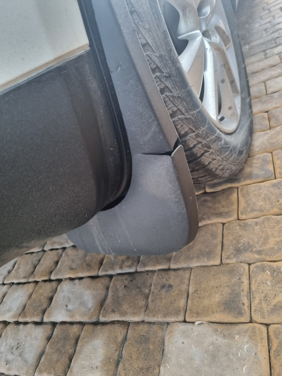 Брызговик с помойки — Infiniti QX (3G), 3,7 л, 2011 года | своими ...