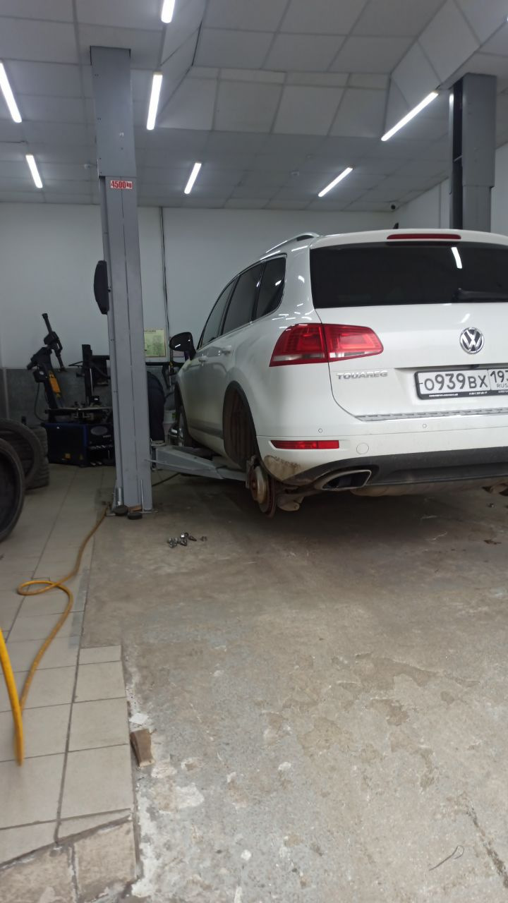 Шиномонтаж 135500 — Volkswagen Touareg (2G), 3,6 л, 2014 года | шины |  DRIVE2