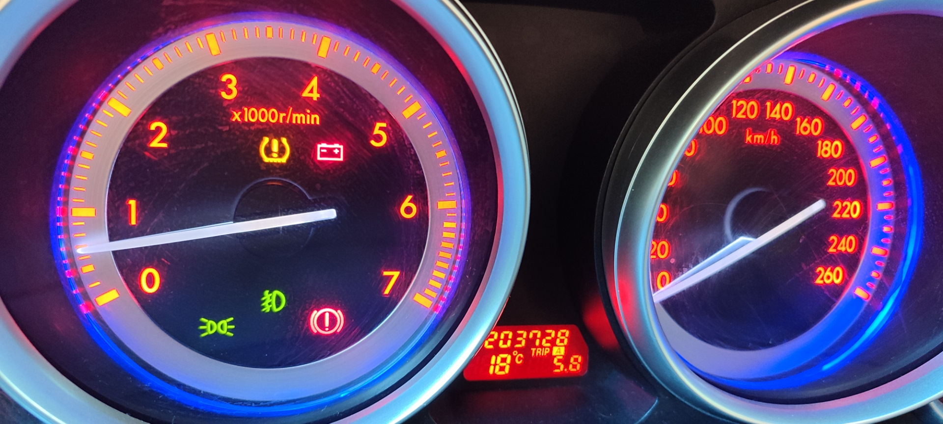 Help! Загорелась индикация аккумулятора и руль в одну сторону ...