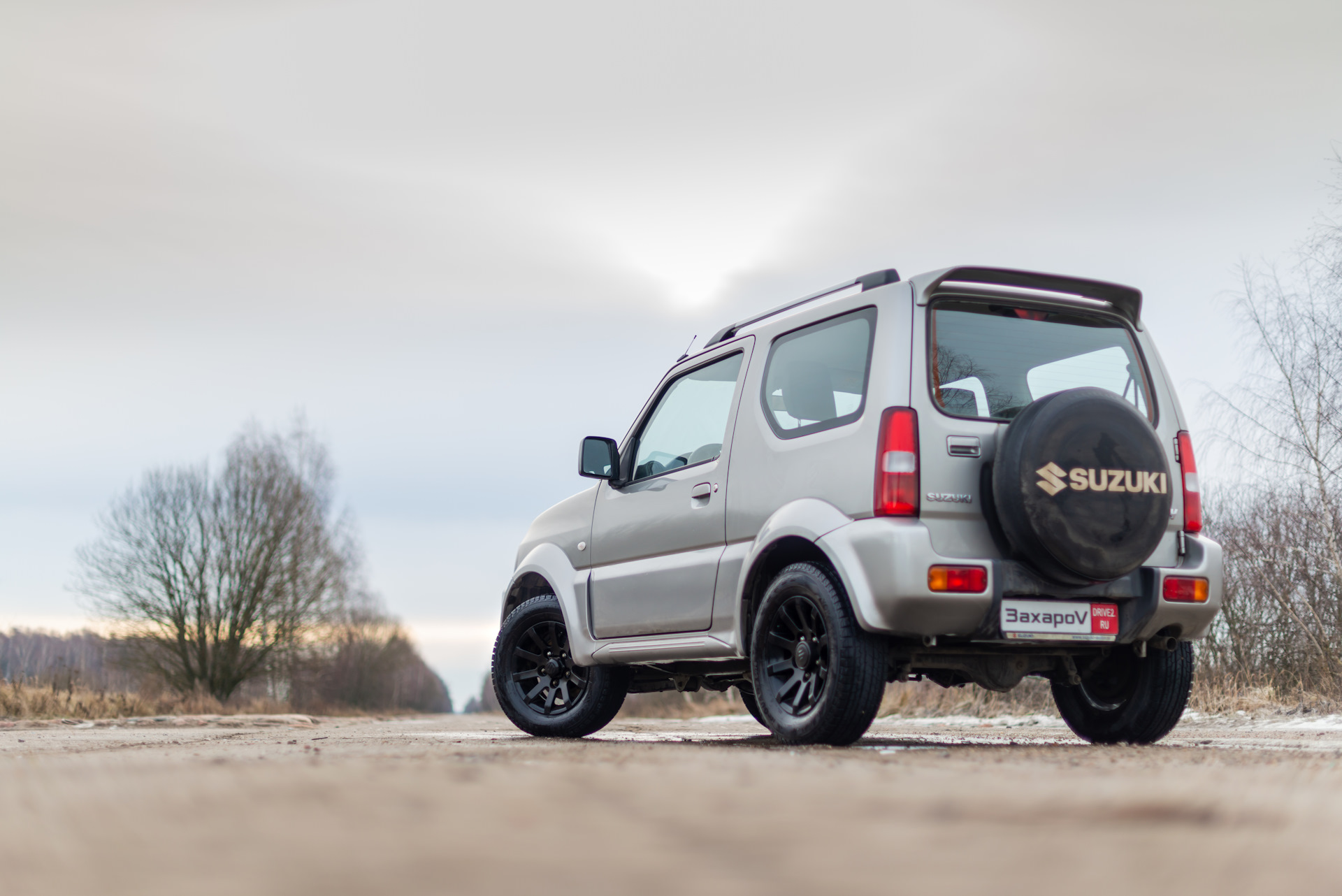 Сузуки джимни москва и область. Suzuki Jimny 1:18. Сузуки Джимни на радиоуправлении. Сузуки Джимни клиренс. Сузуки Джимни прототип.