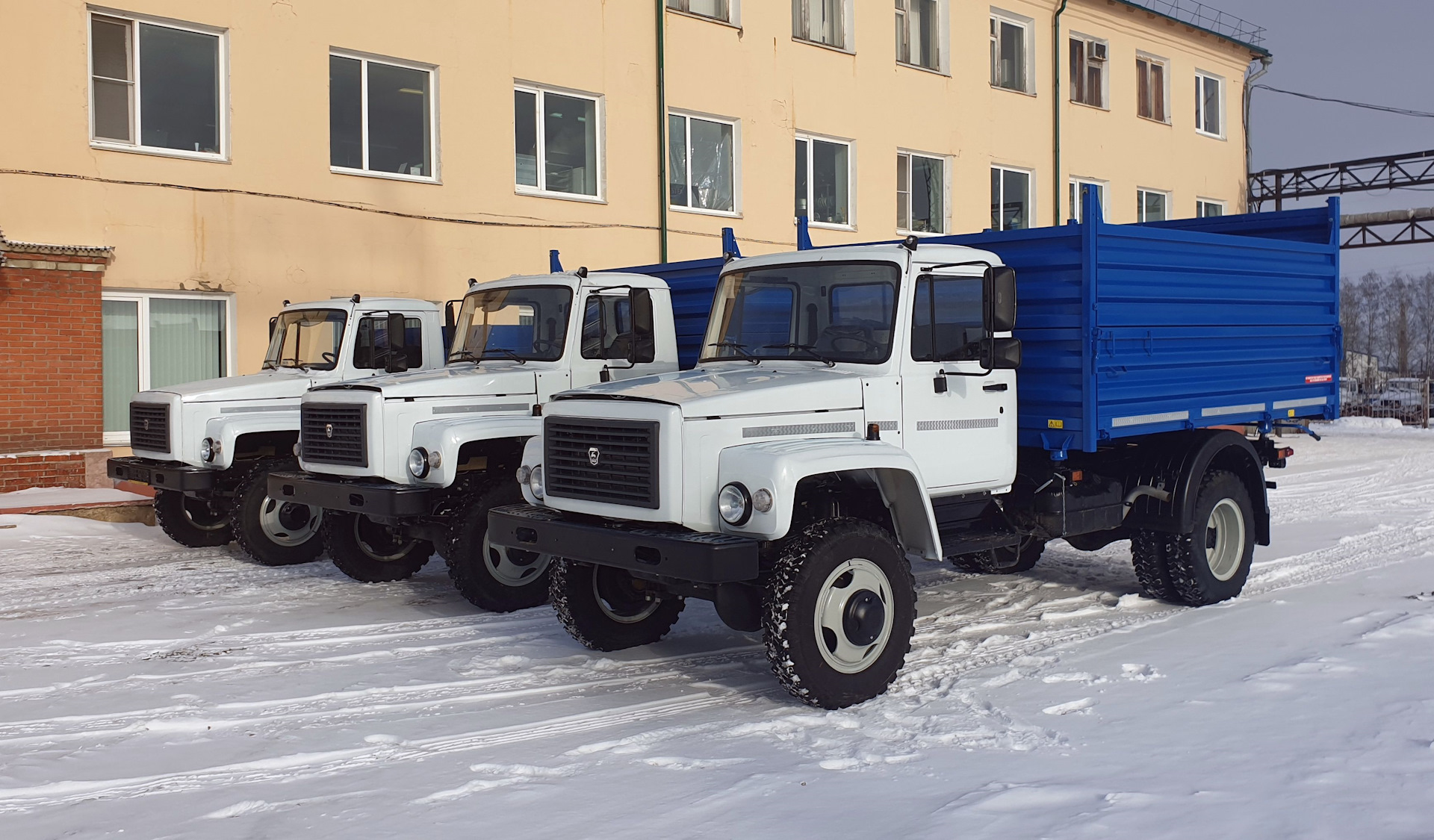 Газ 33086. ГАЗ 33086 самосвал. ГАЗ 33086 земляк самосвал. ГАЗ 33086 4х4. ГАЗ-33086 земляк 4х4.