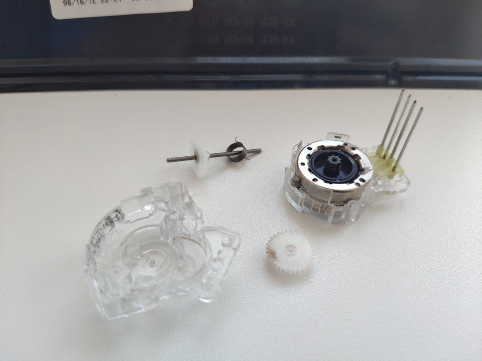 Упала стрелка спидометра — Citroen C5 (1G), 2 л, 2006 года | своими ...