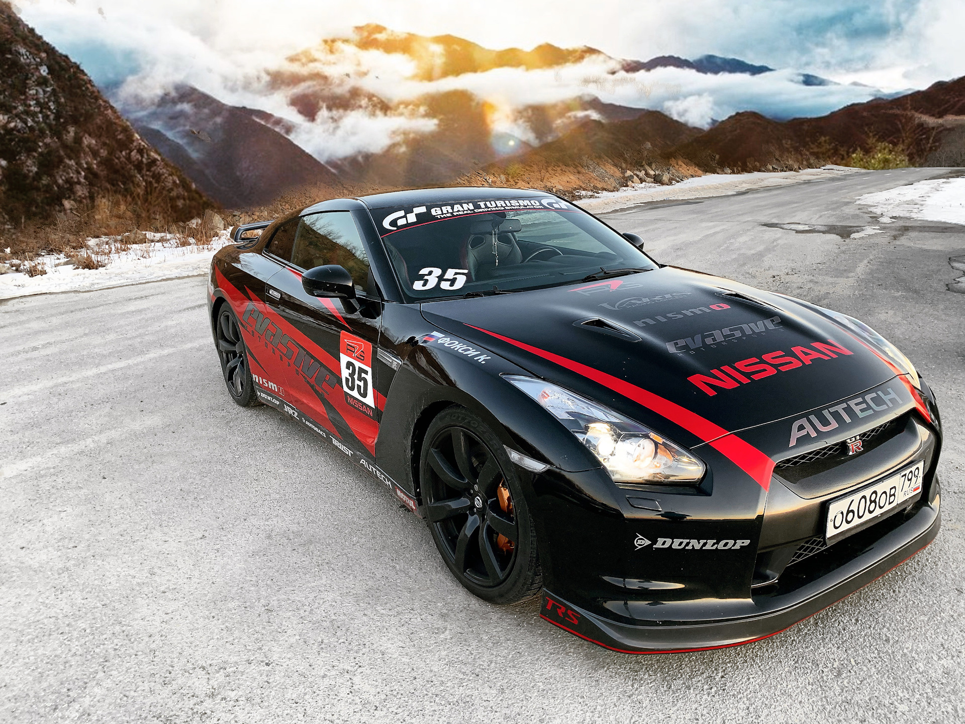 Nissan GTR 35 Top Vinyl