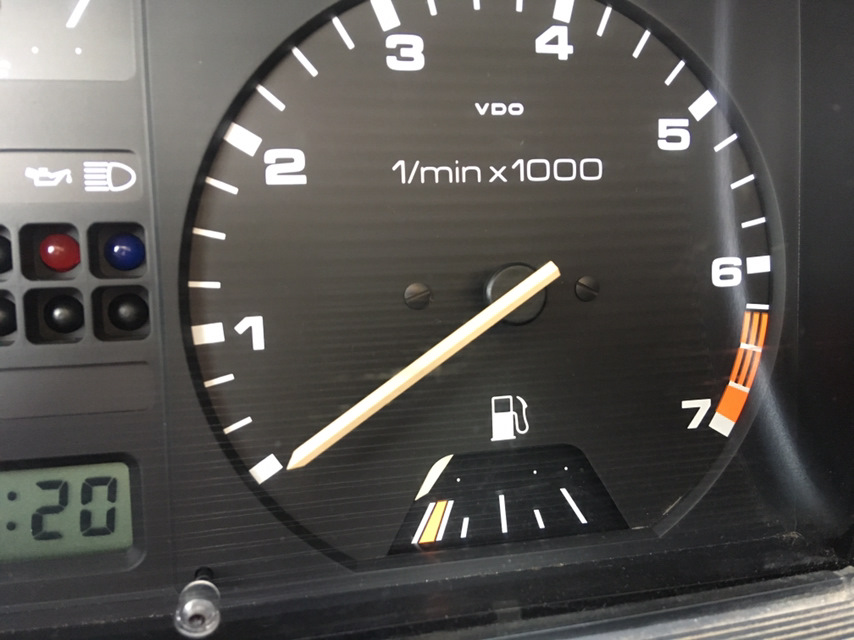 Индикатор уровня охлаждающей жидкости. Индикатор уровня охлаждающей жидкости. 6. Датчик уровня охлаждающей жидкости газель некст эвотек. Падение уровня охлаждающей жидкости значок.