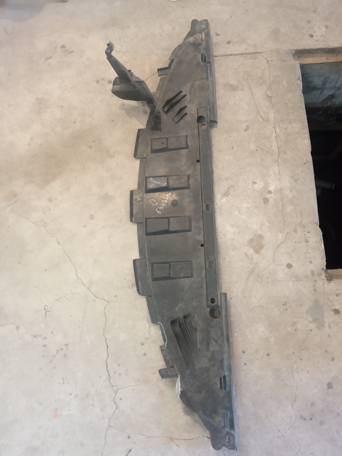 Пыльник бампера меган 2. Пильник бампера рено меган1. Пыльник бампера рено меган 2. Пыльник переднего бампера меган 2. Пильник бампера рено меган1.