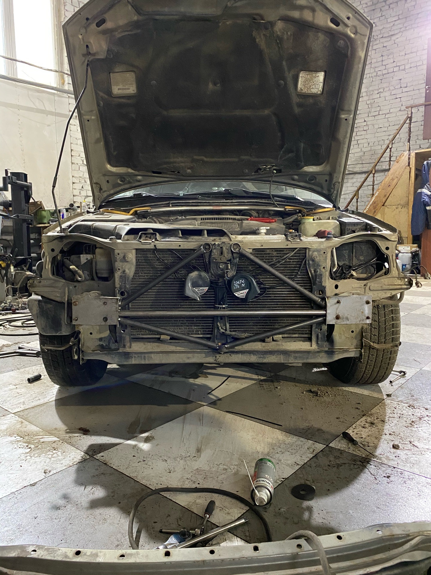 Передняя распорка кузова Субару Легаси БЕ, Аутбек БШ — Kein на DRIVE2