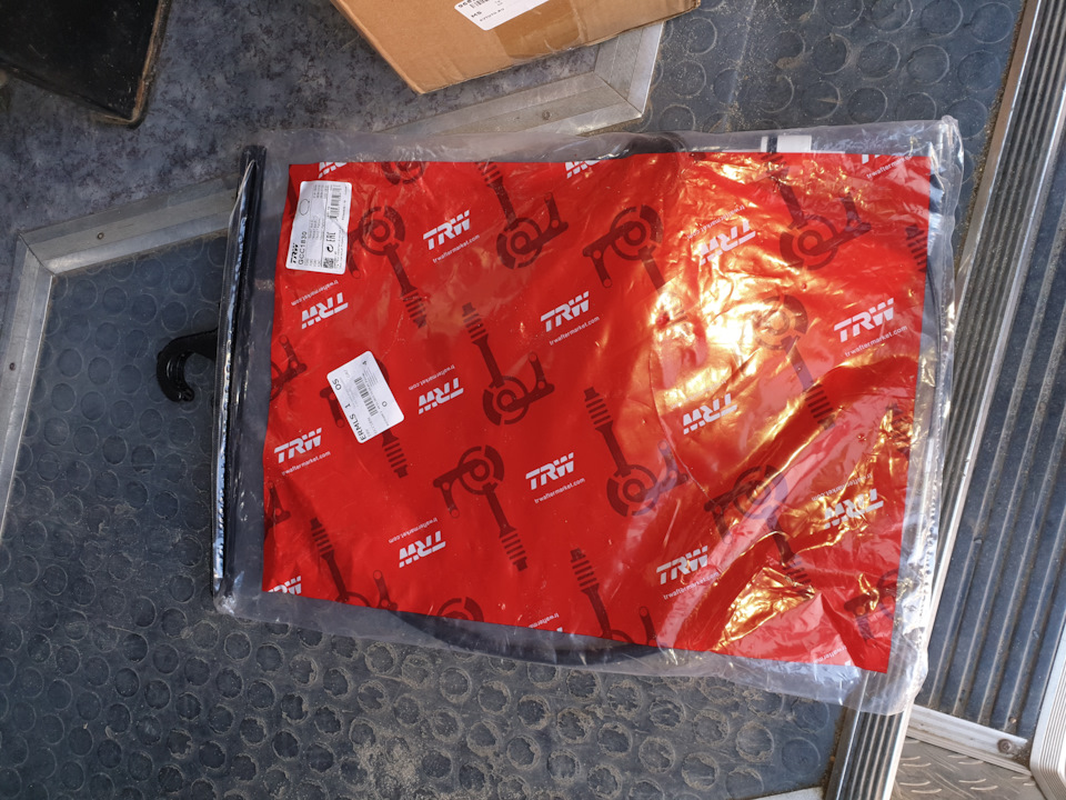 Обрыв троса сцепления — Ford Transit (5G), 2,5 л, 1999 года | поломка ...