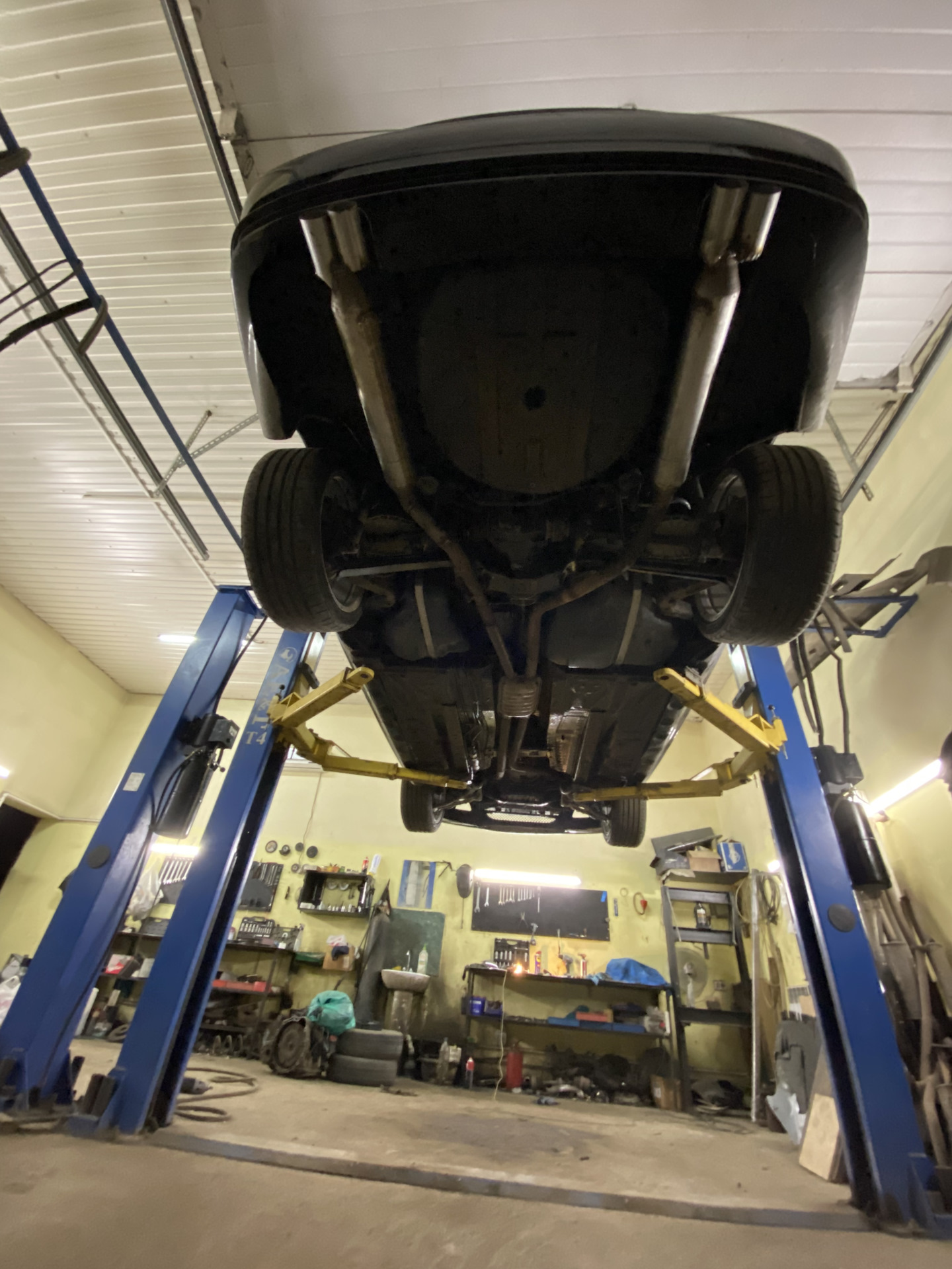 Сделали раздвоенный выхлоп BMW e46 v8 3uz Бмв е46 в8 3узет Toyota — BMW ...