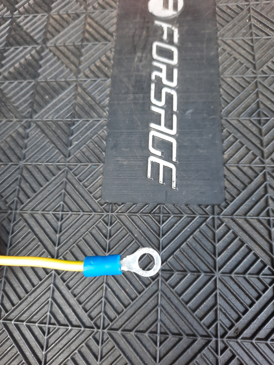 Масса задних фонарей — Peugeot 407, 2 л, 2005 года | своими руками | DRIVE2