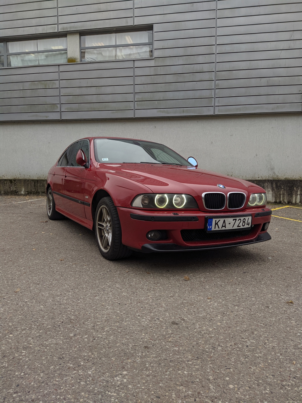 Машина готова! Теперь Imola rot! — BMW 5 series (E39), 2,5 л, 2001 года |  тюнинг | DRIVE2