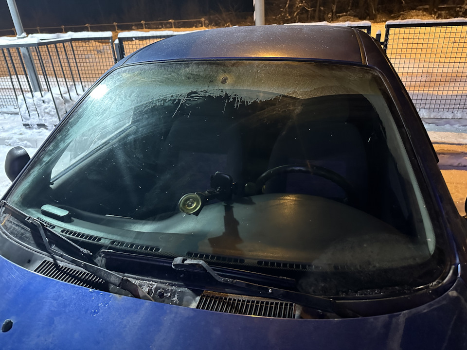 Замена трапеции стеклоочистителей и замена бронепроводов со свечами ...