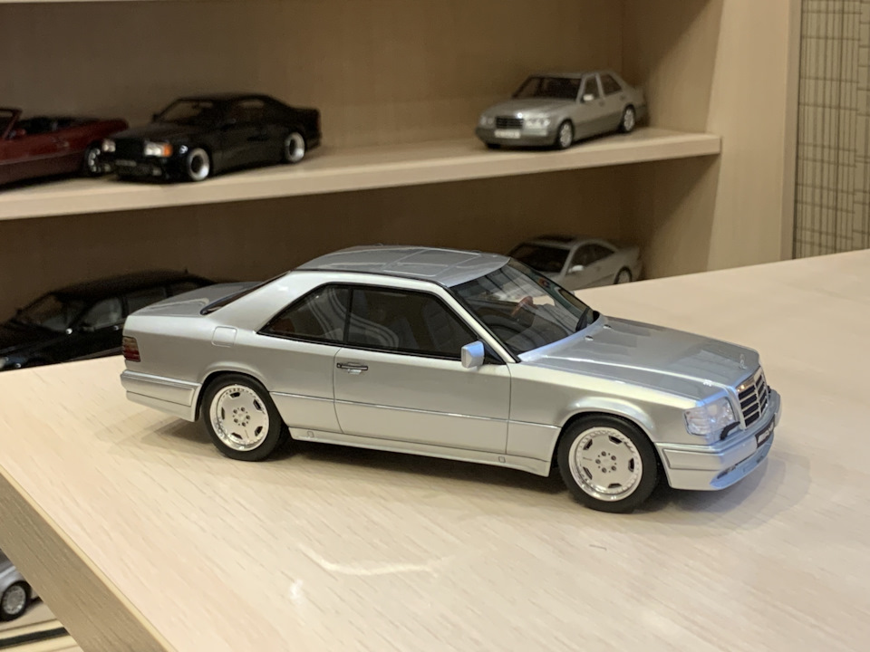 OTTO's E36 AMG 1/18 — Mercedes-Benz E-Class Coupe (C124), 3,2 л