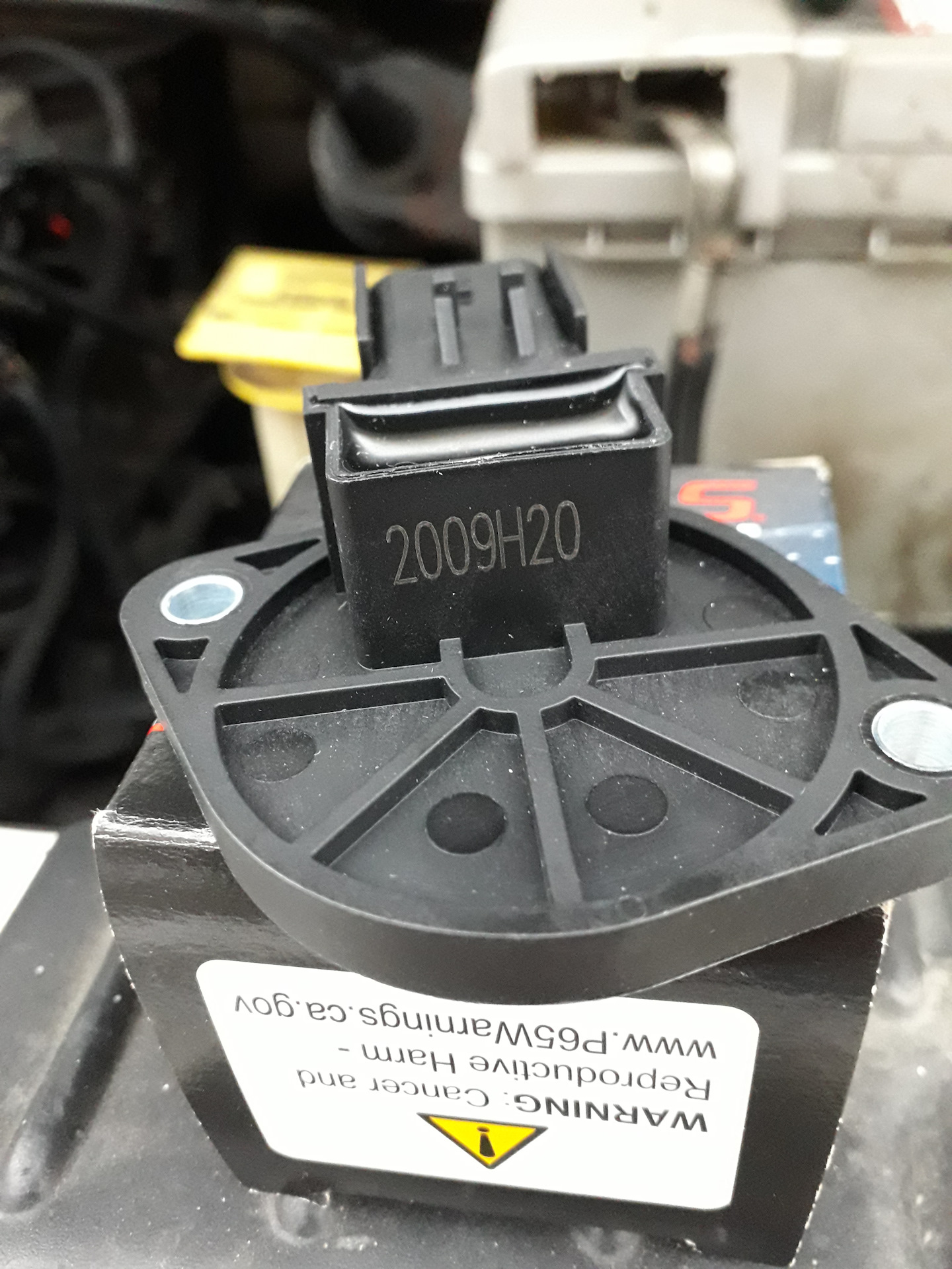 Датчик распредвала Крайслер Вояджер 2.4 — Chrysler Voyager (4G), 2,4 л ...
