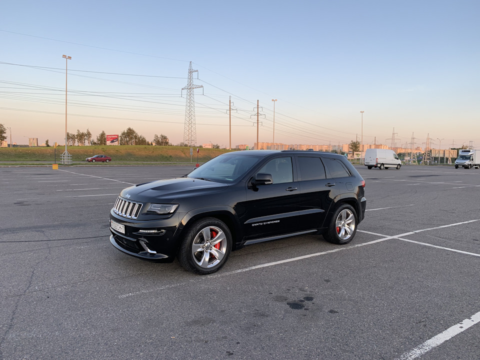 Jeep Grand Cherokee srt8 2017