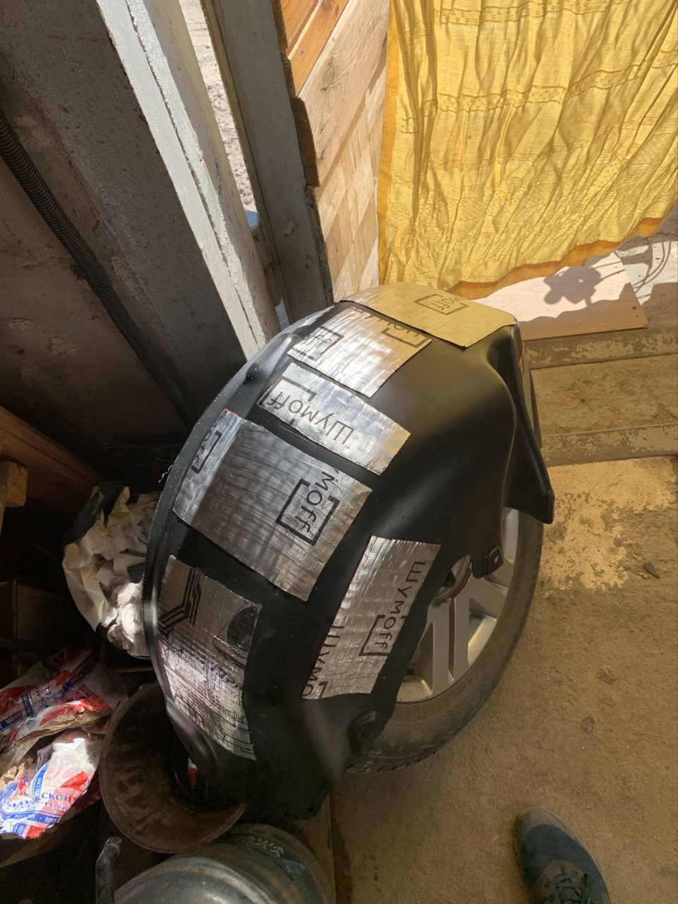 Задние подкрылки, брызговики — Ford Fusion, 1,4 л, 2007 года ...