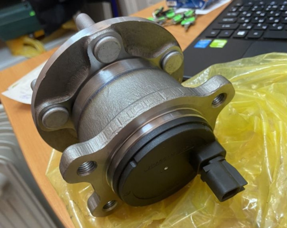 Расширение задней колеи без проставок и задние тормоза 302 мм на focus ...