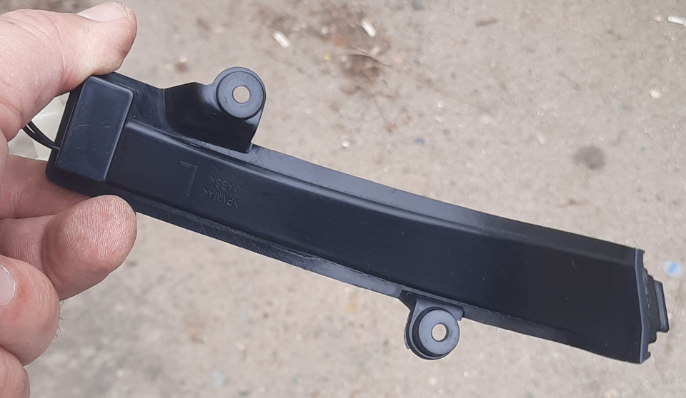 Бегущие огни в поворотники зеркал. — Renault Megane IV, 1,5 л, 2017 ...