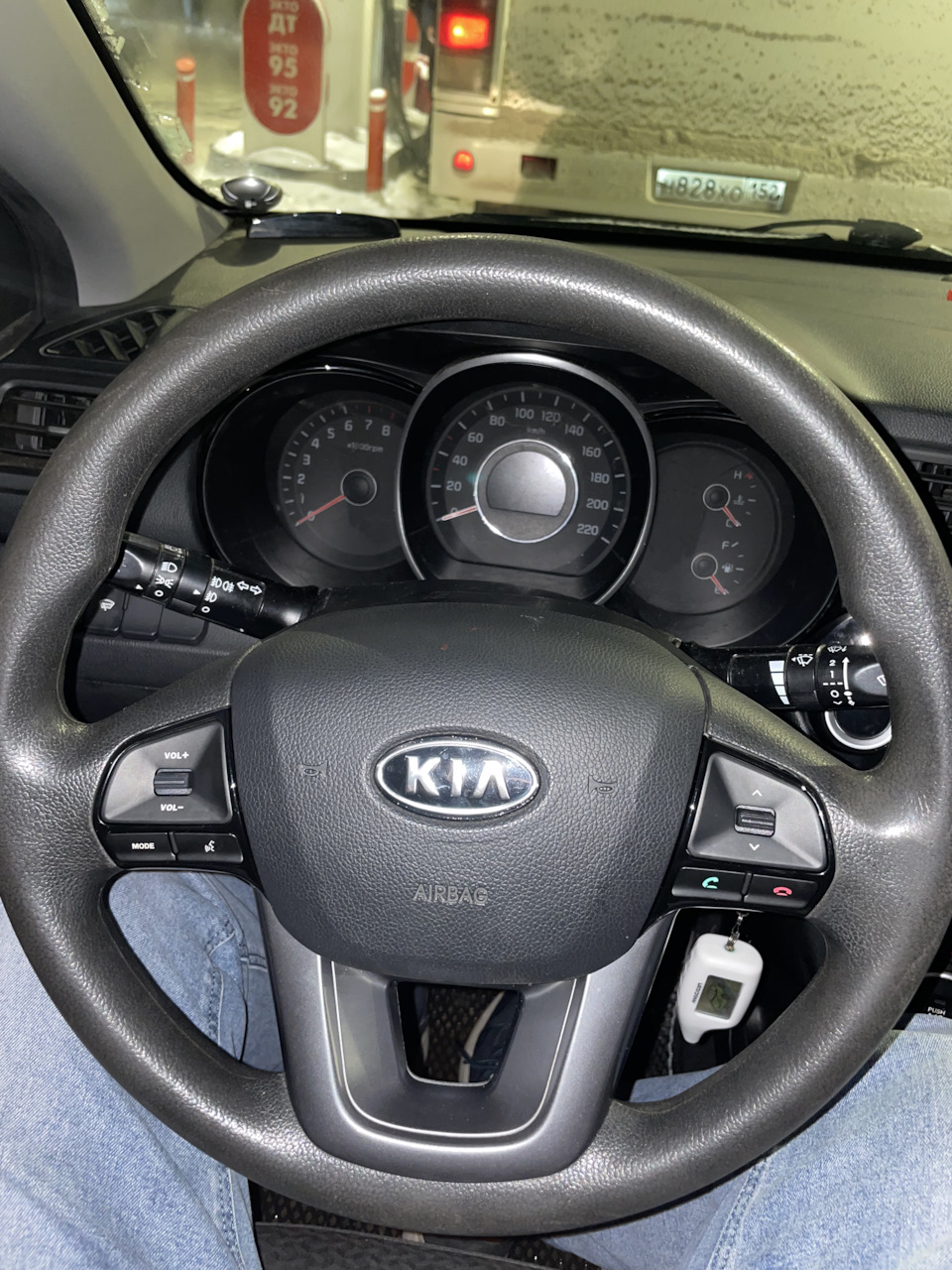 Мульти руль и приборная панель supervision — KIA Rio (3G), 1,6 л, 2012 ...