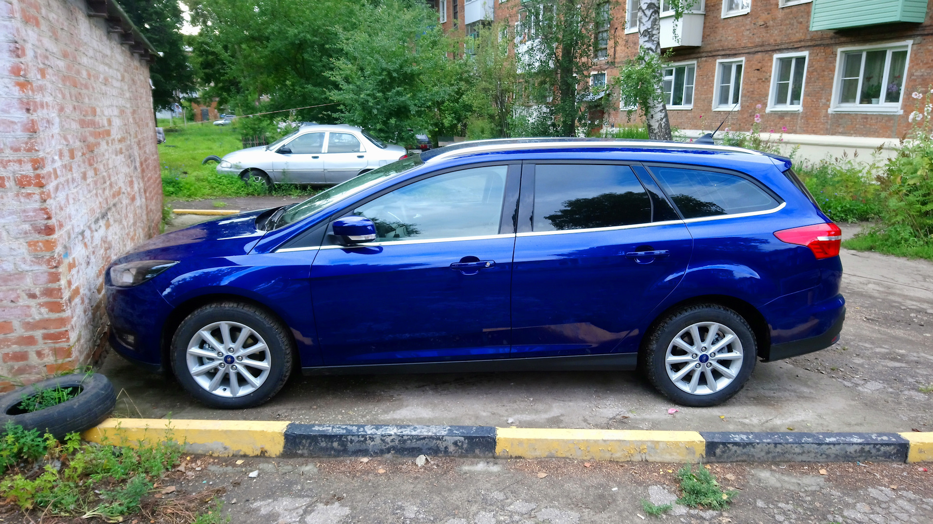 Ford Focus 3 Impact Blue