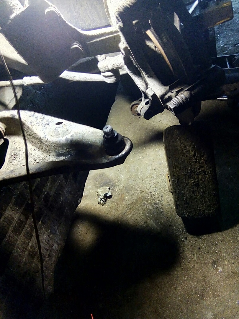 Замена шаровой и сальника с пыльником водительского привода — Renault ...