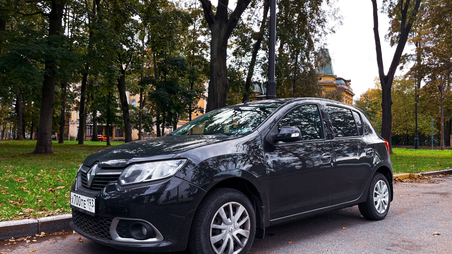 Renault Sandero 2G 1.6 бензиновый 2015 | на DRIVE2