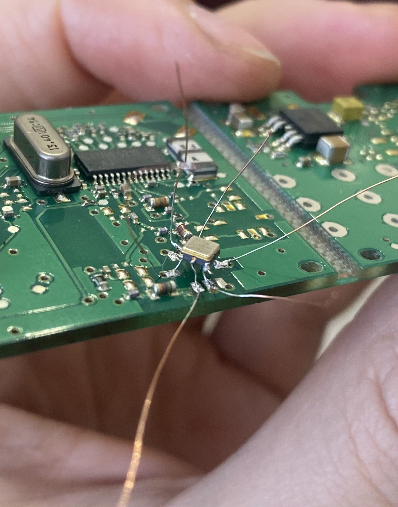 SMD пав фильтр для разнесенной антенны — BMW 5 series (E60), 3 л, 2003 ...