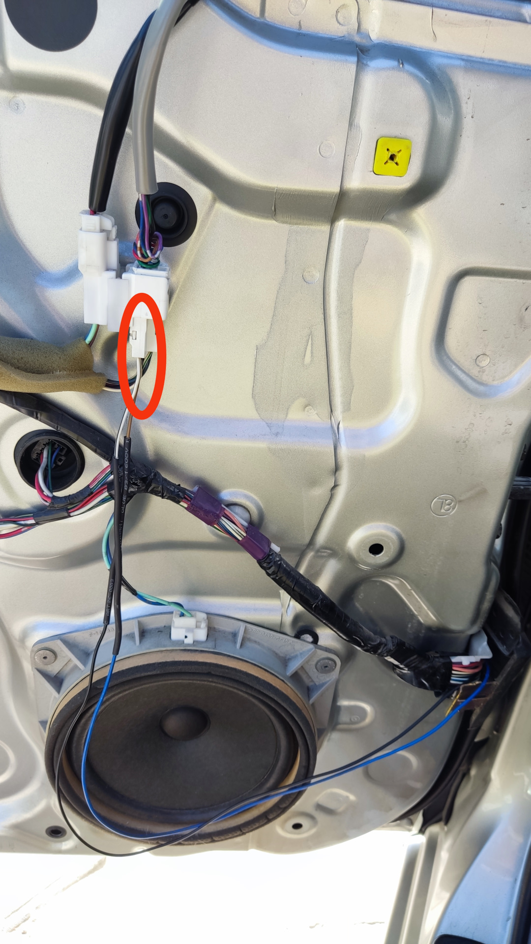 Подключение зеркал с подогревом — Toyota Mark II (110), 2 л, 2004 года ...