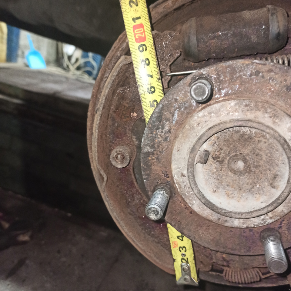 Помогите подобрать по размеру тормозные колодки — Mitsubishi Galant (7G ...